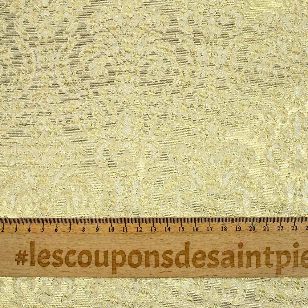 Brocart lamé doré baroque fond écru - Image 3