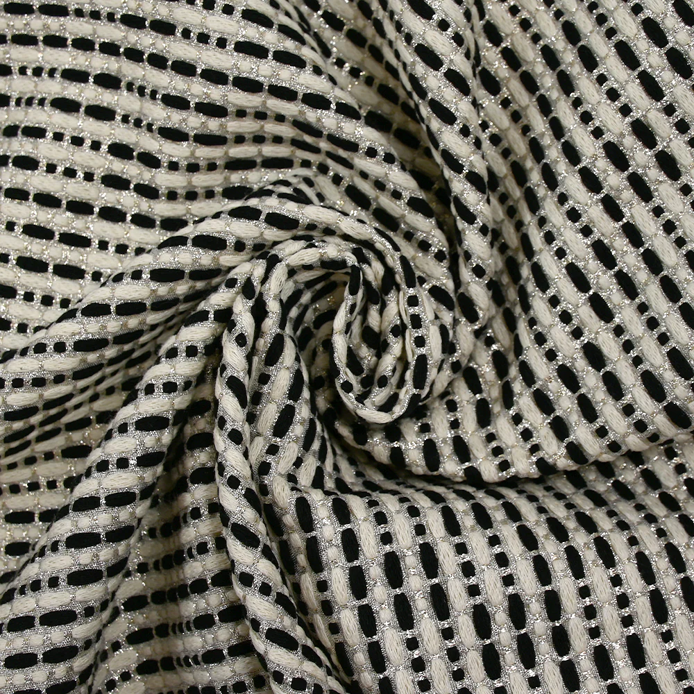 Brocart polycoton rayé Coline noir et blanc cassé - Image 2
