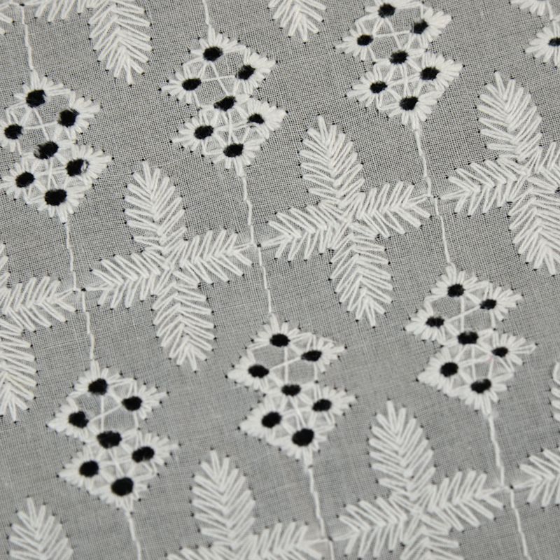 Broderie anglaise Héraklion - Image 3