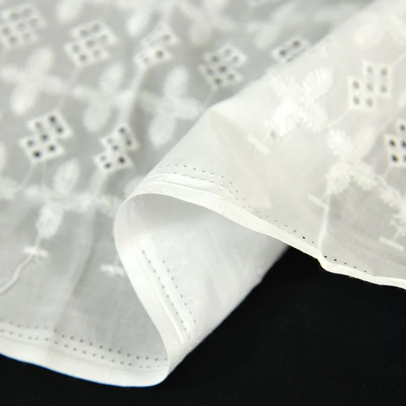 Broderie anglaise Héraklion - Image 4