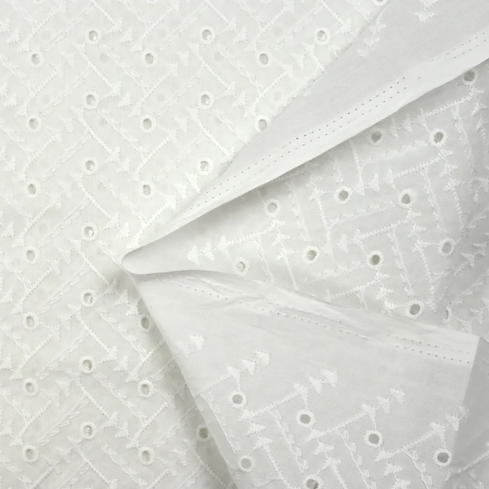 Broderie anglaise Moira blanc cassé - Image 6