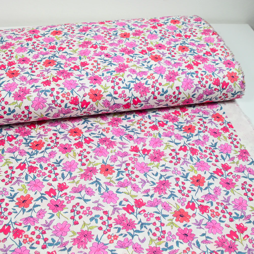 Coton imprimé Vittoria fleurs rose vintage fond blanc cassé au mètre - Image 2