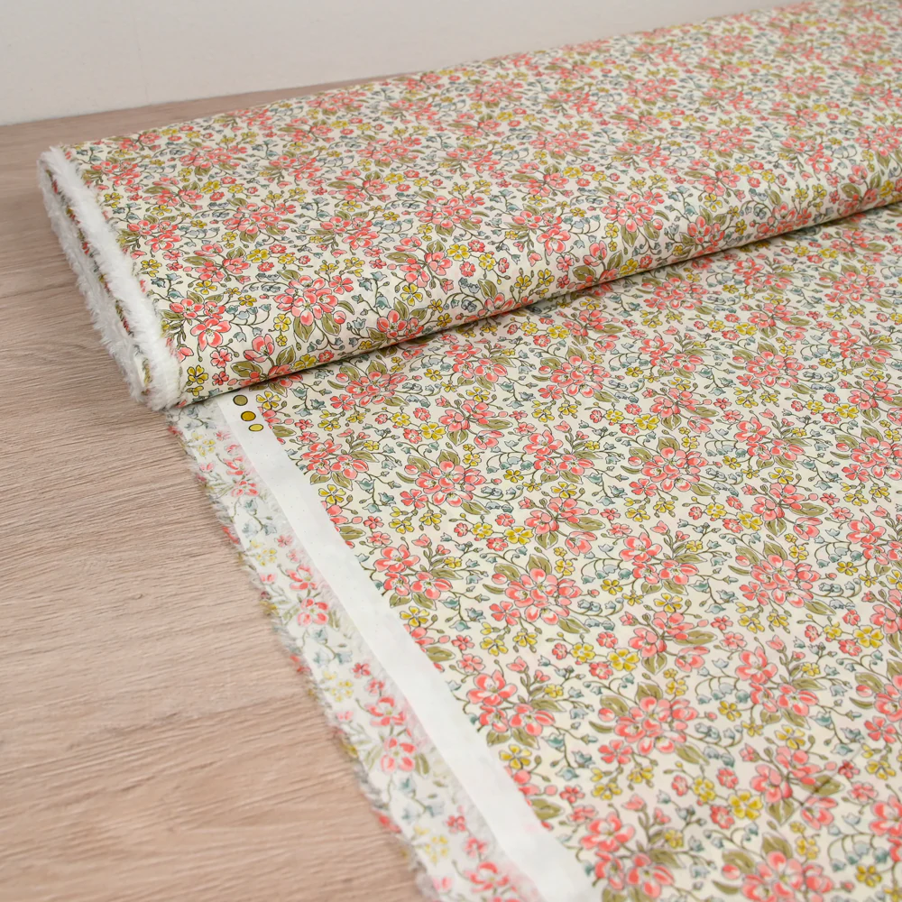 Coton liberty ® Daisy Annabel corail au mètre - Image 2