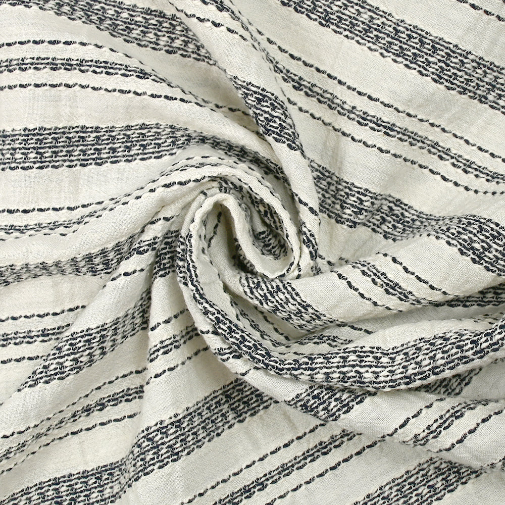 Coton tissé-teint rayé brodé marine fond blanc cassé - Image 2