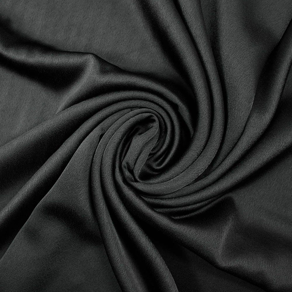 Crêpe de polyester satiné noir carbone - Image 2