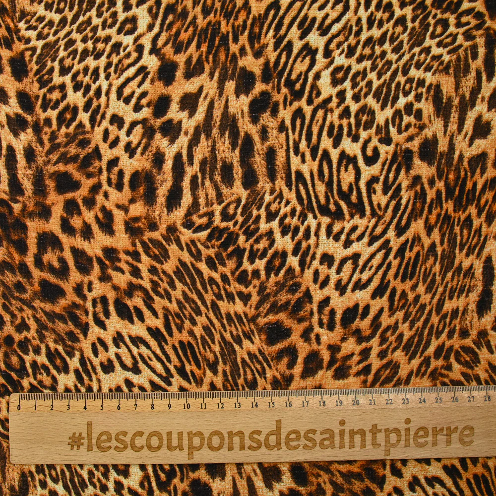 Crêpe polyester léopard marron - Image 3