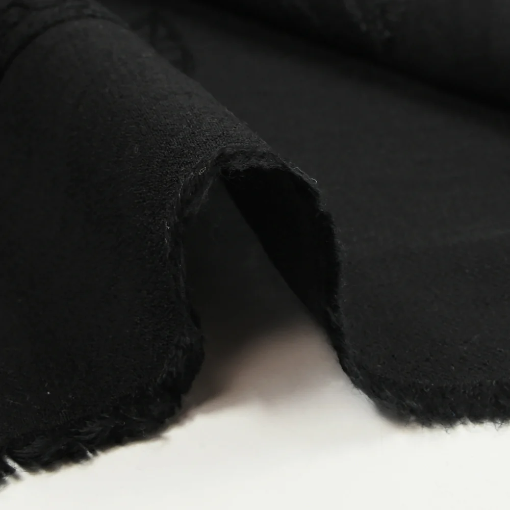 CrĂȘpe viscose Lily brodĂ© feuillage noir - Image 7