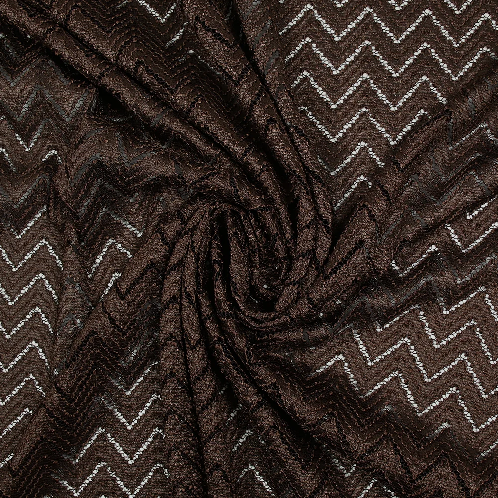 Dentelle polyester chevron marron fond marron - Image 2