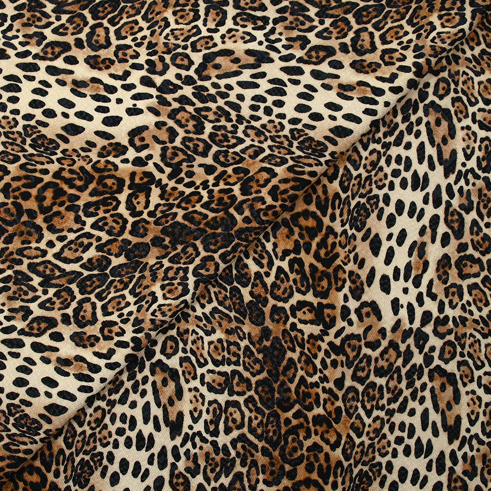 Gabardine de coton élasthanne léopard sauvage fond marron et écru - Image 4