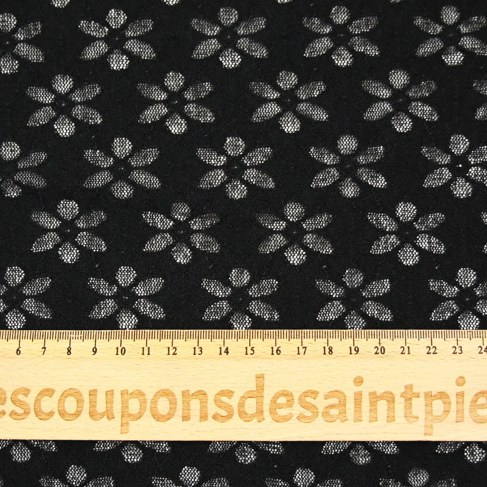 Maille dentelle Rebecca fond noir - Image 3