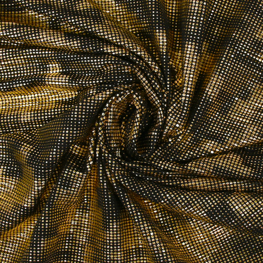 Maille fine gaufrée imprimée en pointillés dorés fond noir - Image 2