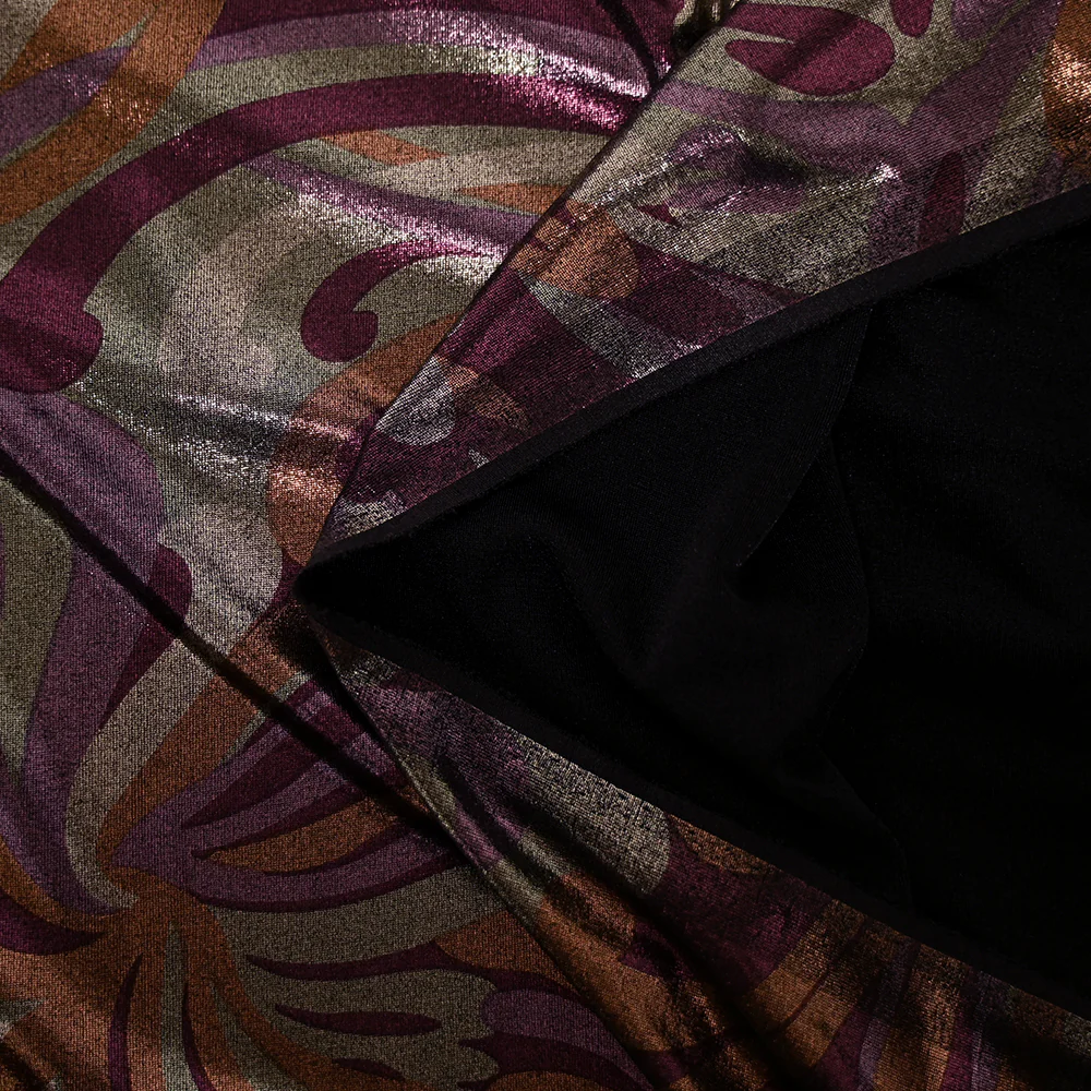 Maille polyester irisée psychédélique fond violet - Image 4