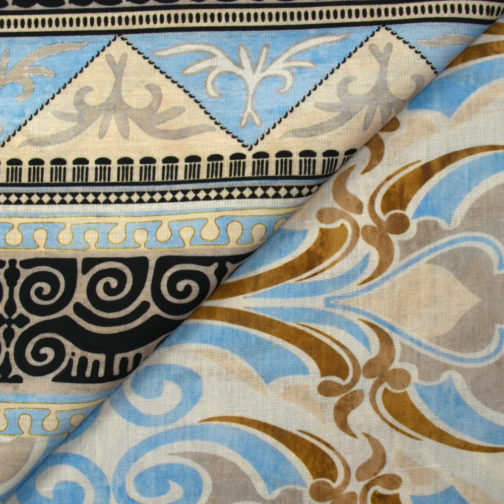 Polyester tissé imprimé moulure royale beige, bleu ciel et marron