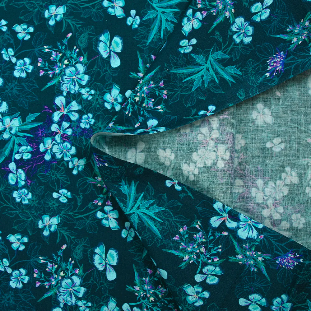 Popeline de coton imprimée fleurs turquoise fond bleu foncé - Image 5