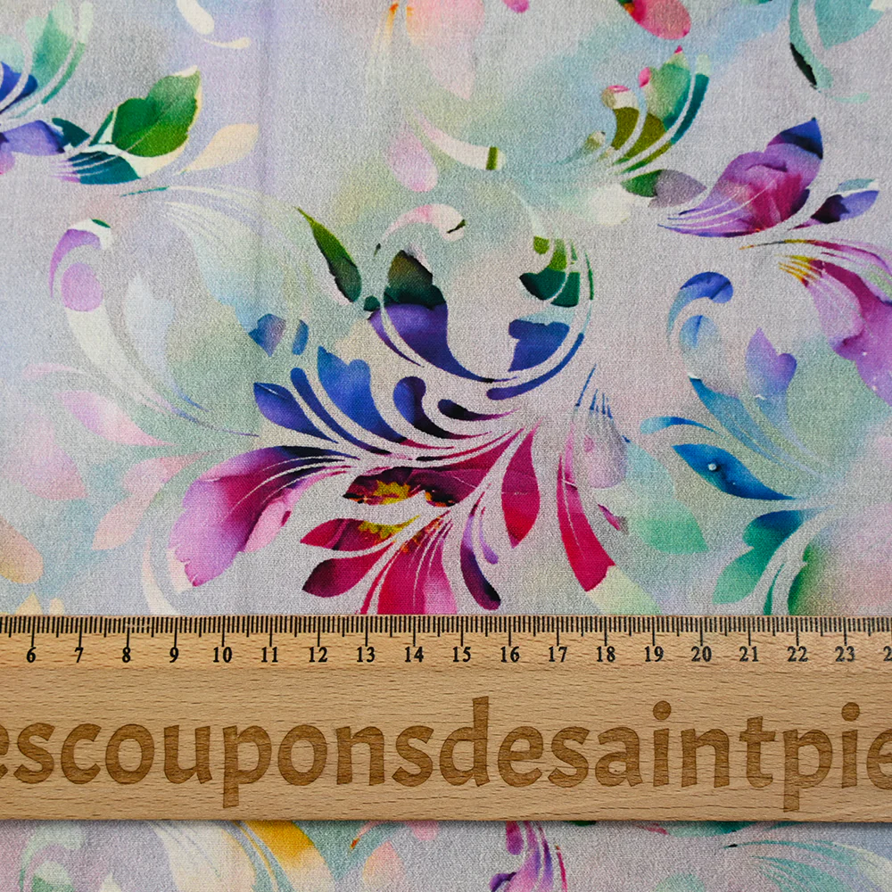 Popeline de coton imprimée floral abstrait multicolore fond mauve - Image 3
