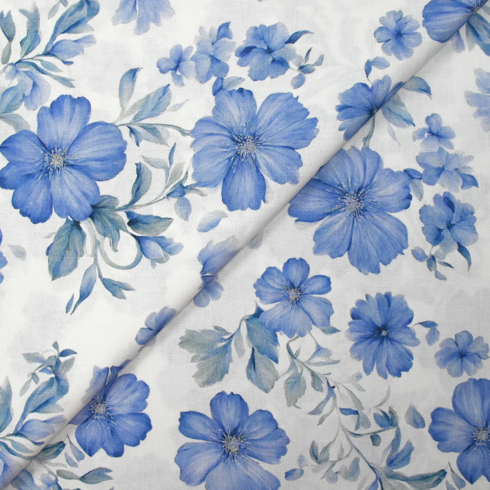 Popeline de coton imprimée porcelaine en fleurs bleues fond blanc - Image 4
