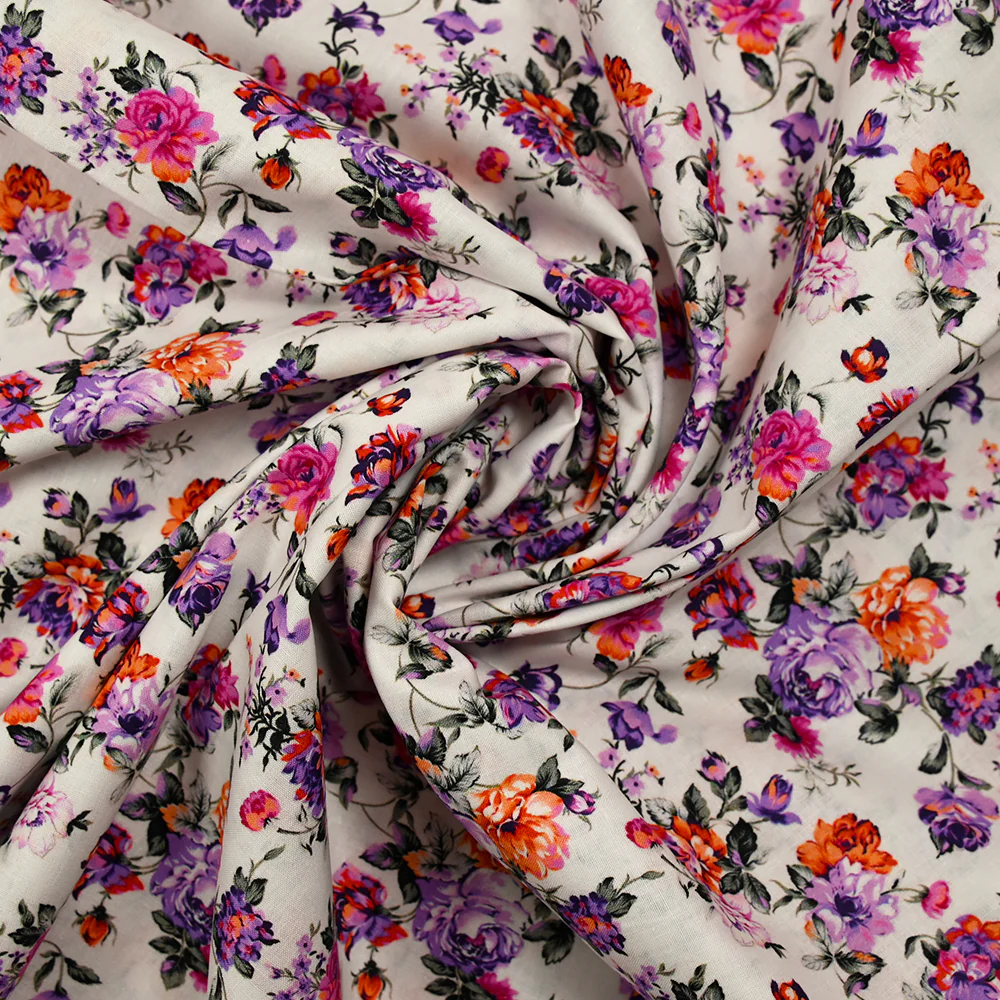 Popeline de coton imprimée rosier violet et orange fond blanc - Image 2