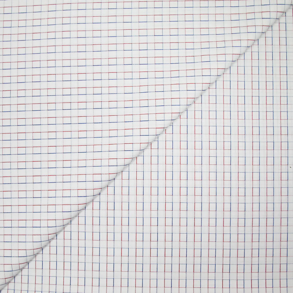 Popeline polycoton à petits carreaux fil rouge et bleu fond blanc