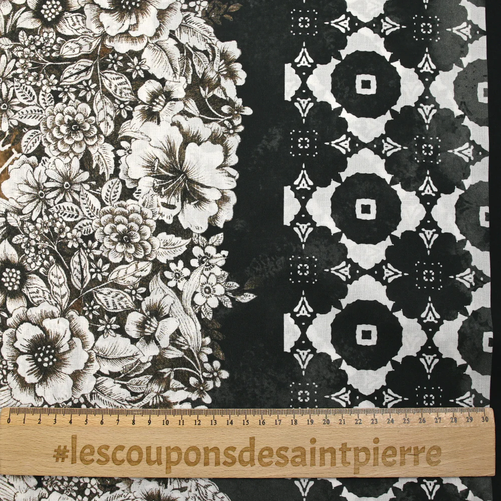 Voile de coton imprimé frise et cyanotype marron fond écru - Image 3
