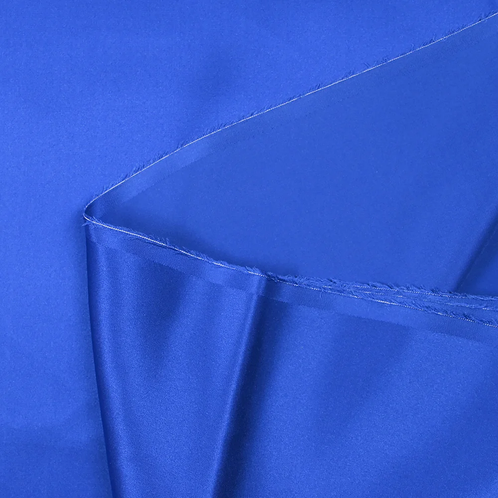 Satin de soie 100% bleu électrique - Image 6