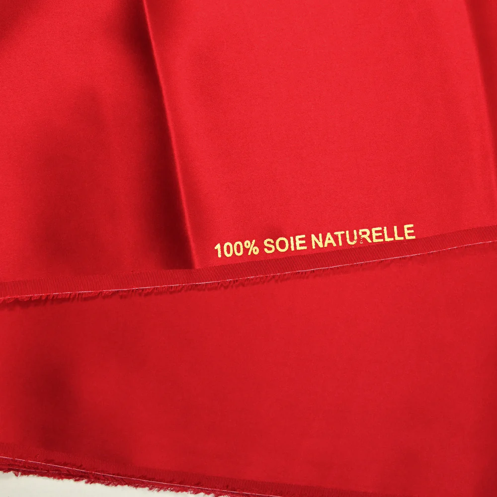 Satin de soie 100% rouge - Image 4