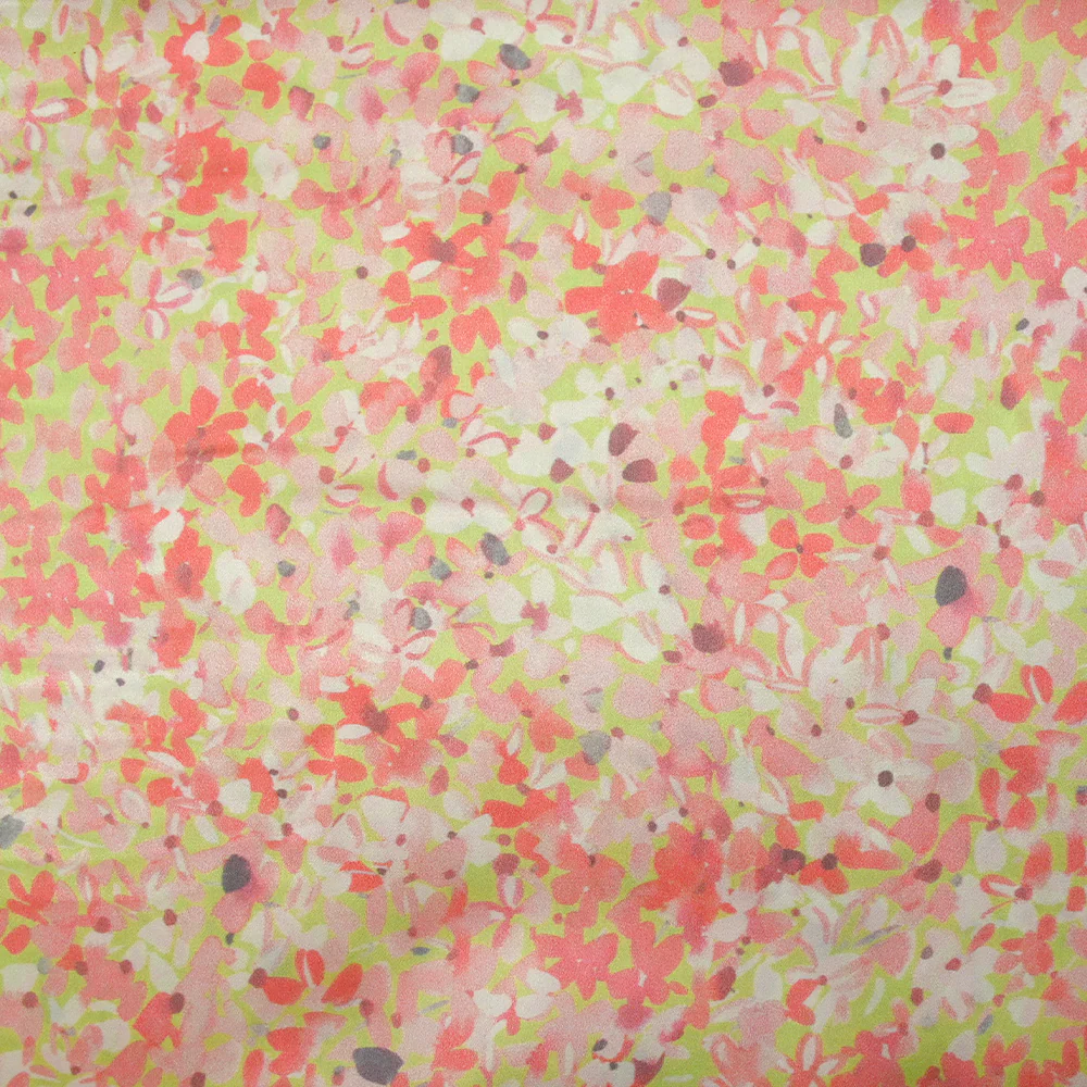 Satin de soie imprimé fleurettes rose corail fond vert pastel - Image 2