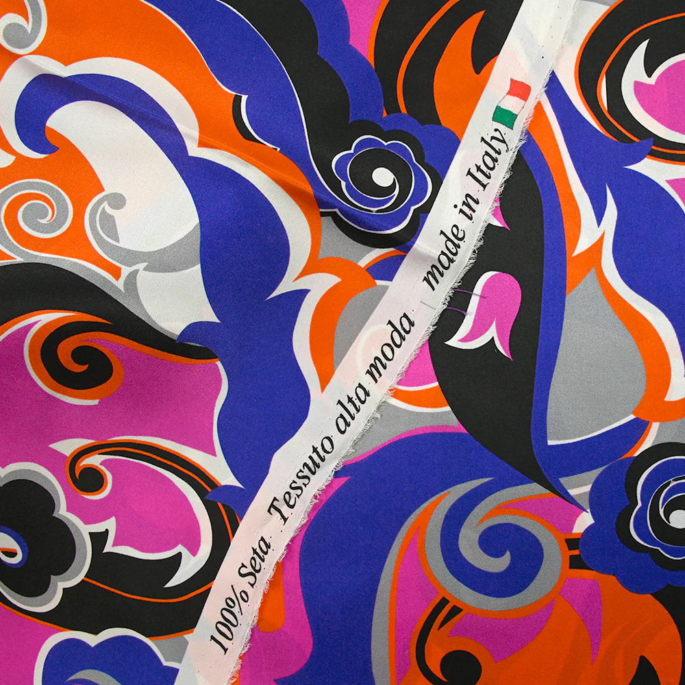 Satin de soie imprimé paisley indigo, magenta et orange - Image 5