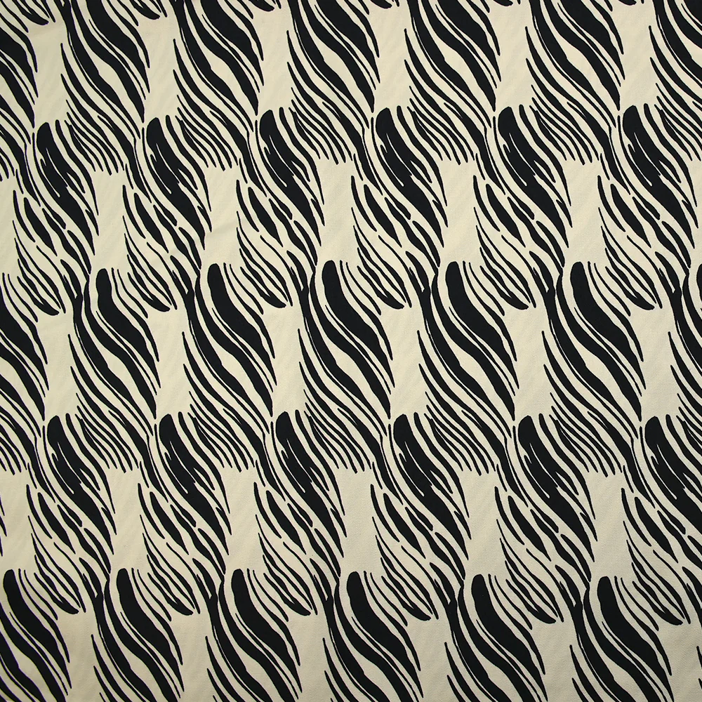 Satin de viscose imprimé souffle noir fond écru