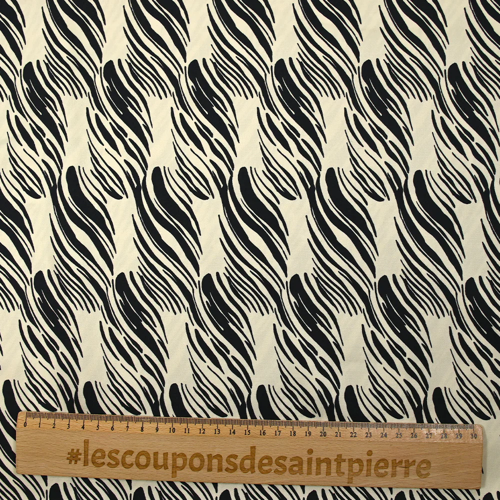 Satin de viscose imprimé souffle noir fond écru - Image 3