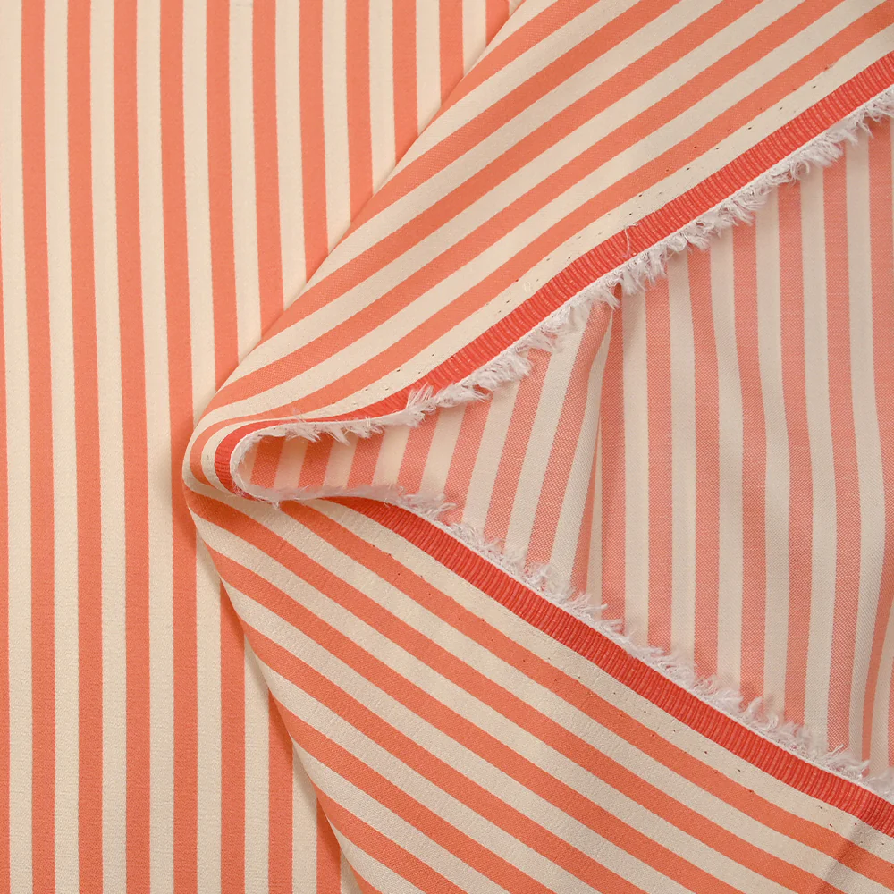 Satin de viscose tissé-teint rayé 6 mm pêche et blanc cassé - Image 5