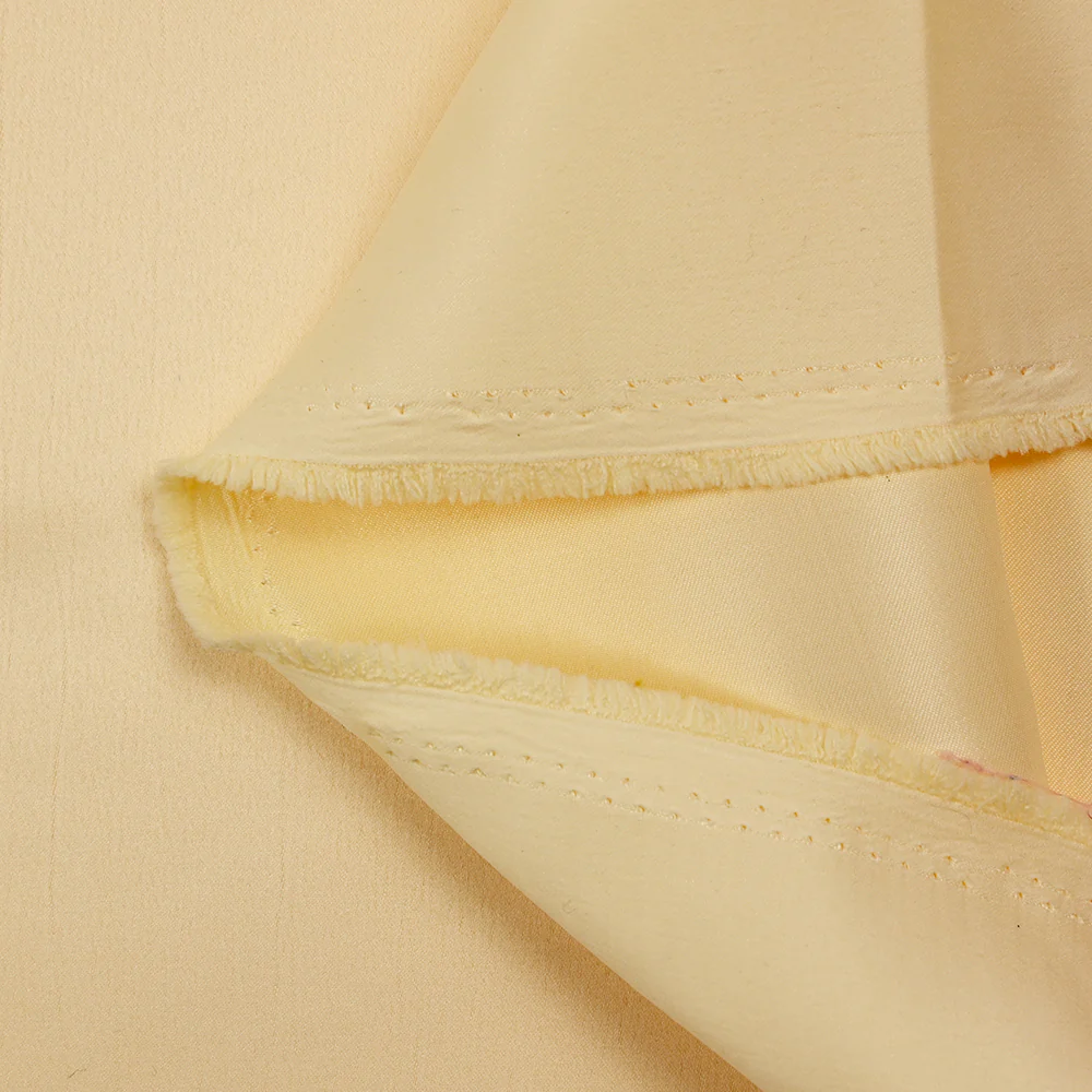Satin duchesse polyester jaune beurre - Image 3