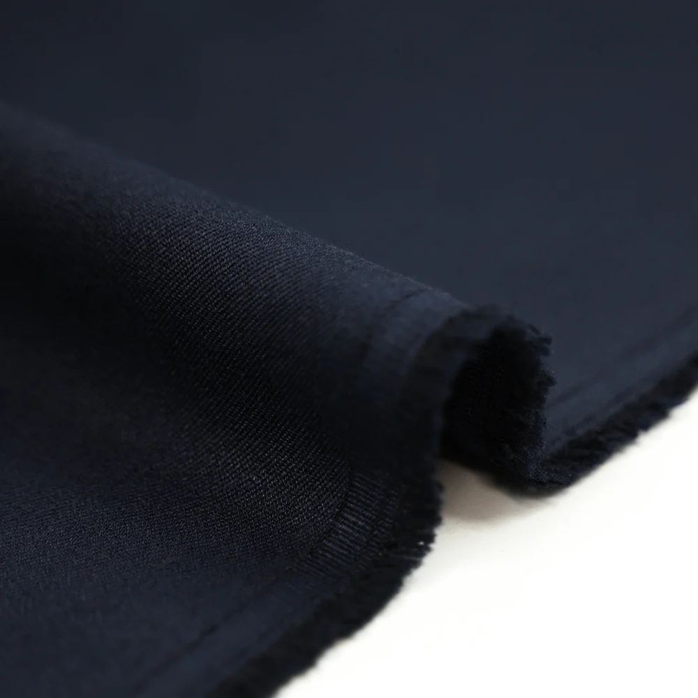 Sergé de polyester bleu marine - Image 4