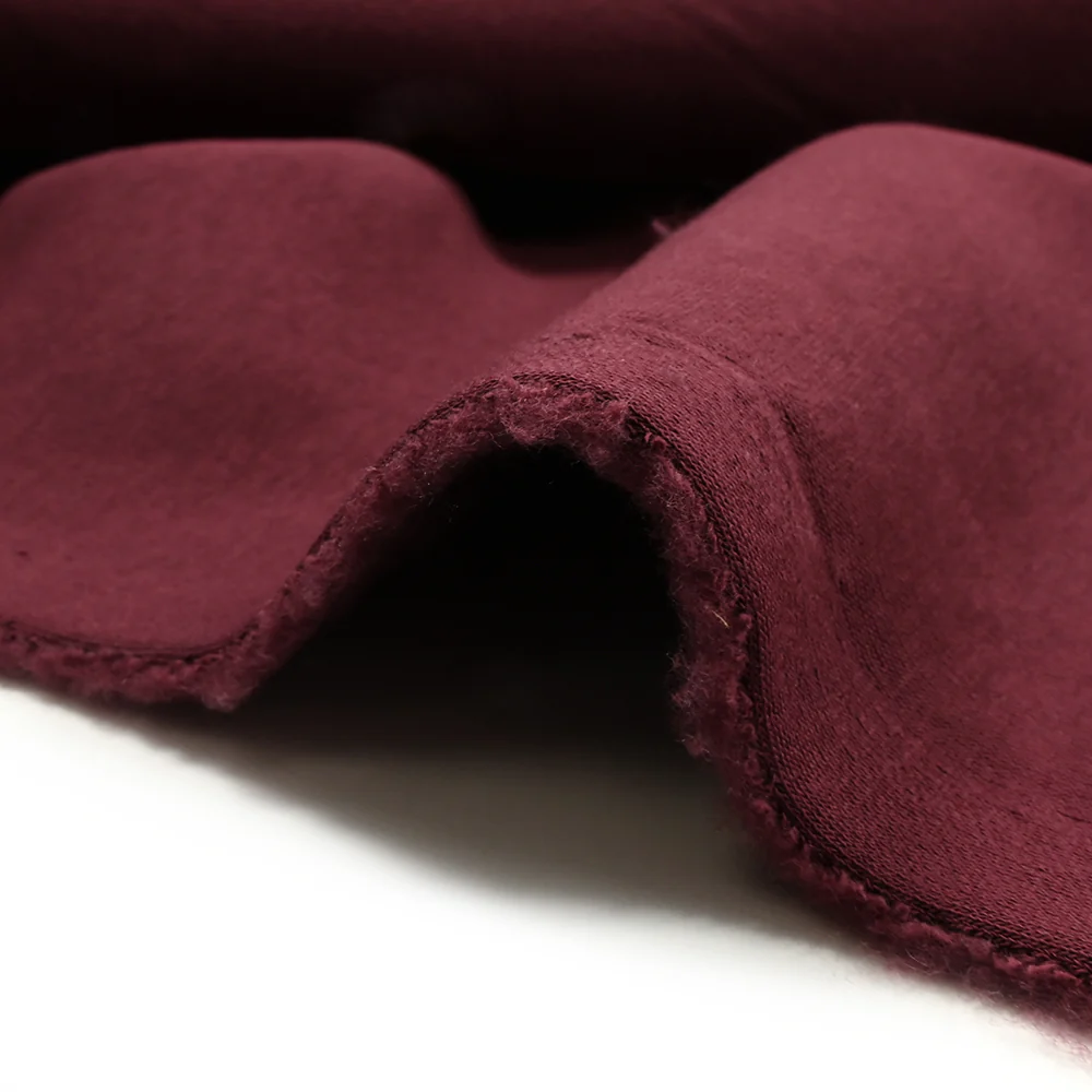 Tissu sweat minkee épais bordeaux - Image 5