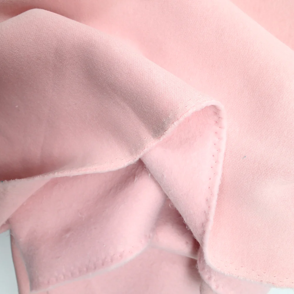 Tissu sweat minkee épais rose poudré - Image 4