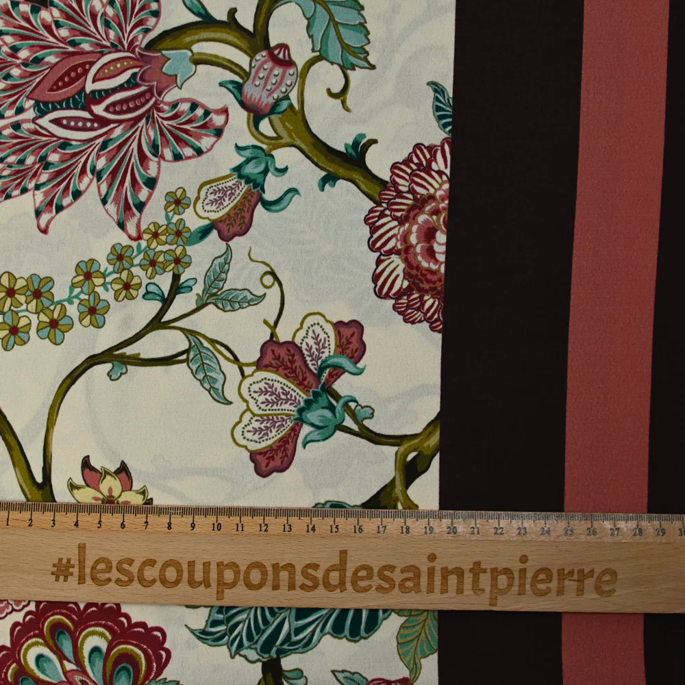 Viscose imprimée botanique vieux rose - Image 3