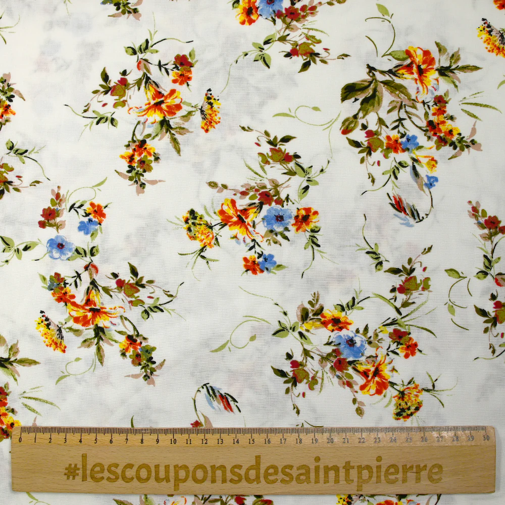 Viscose imprimée bouquet floral fond blanc - Image 3