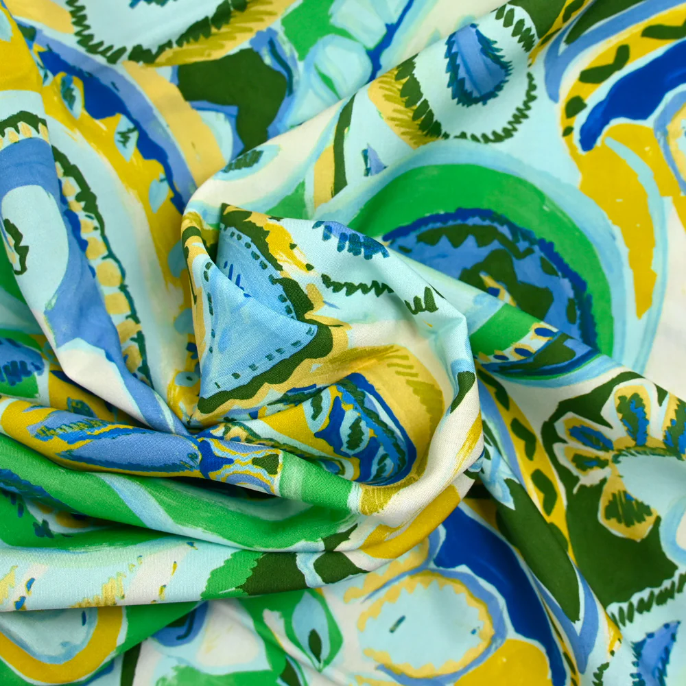 Viscose imprimée campagne vert et jaune anis - Image 2