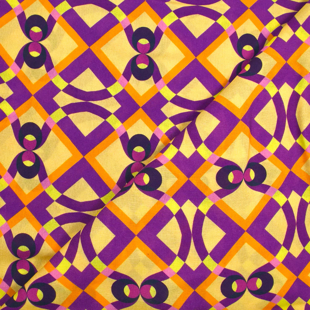 Viscose imprimée géométrie enchaînée violet fond jaune beurre - Image 4