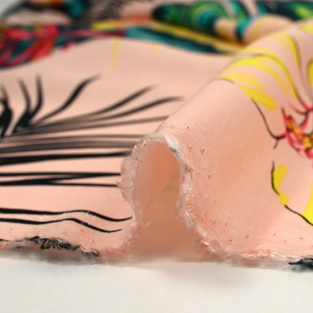 Viscose imprimée Honolulu fond rose clair - Image 7