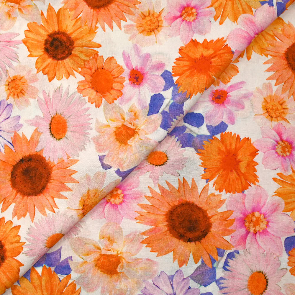 Viscose imprimée invasion florale fond blanc - Image 4