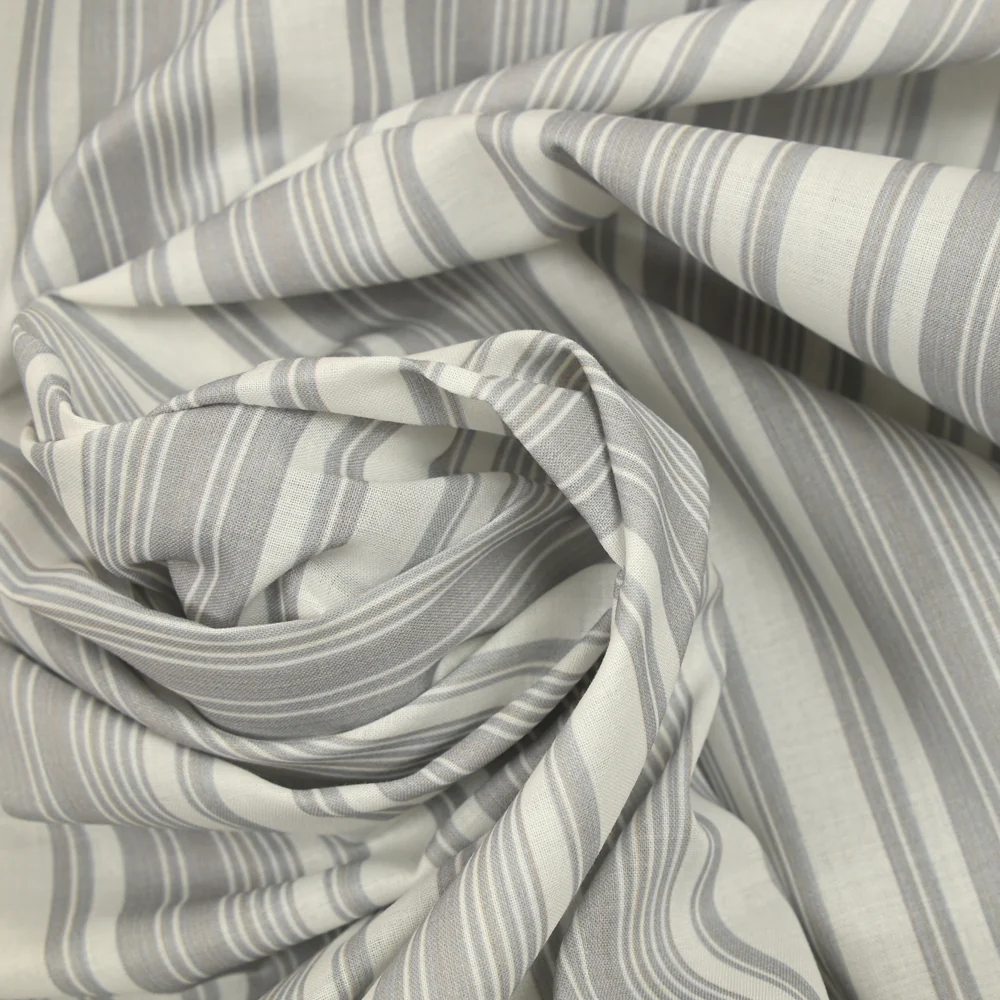 Voile de coton tissé-teint rayé gris fond blanc - Image 2
