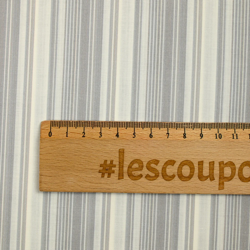 Voile de coton tissé-teint rayé gris fond blanc - Image 3